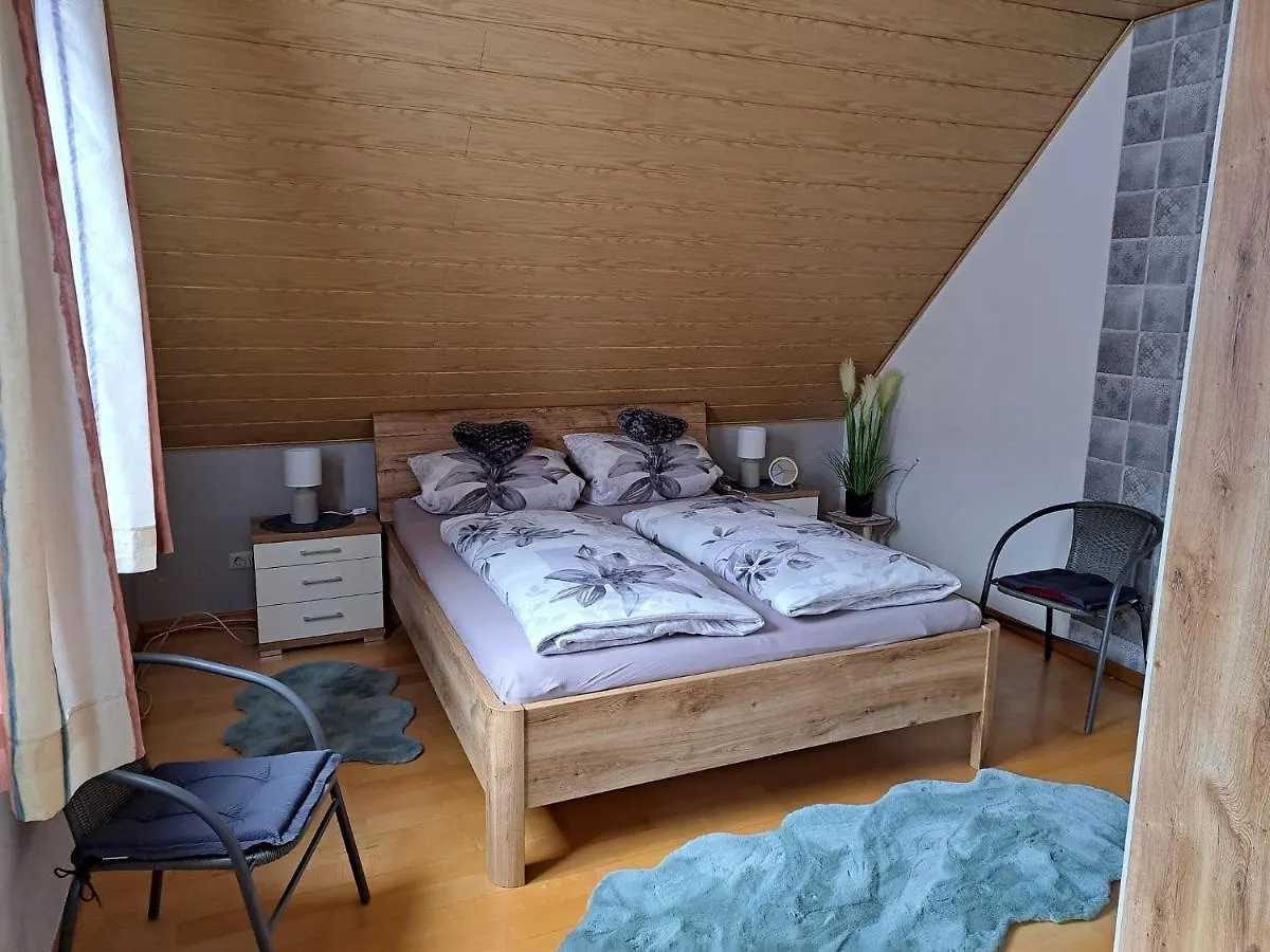Ferienwohnung Sonja Mit Garten Und Freisitz Steinwiesen